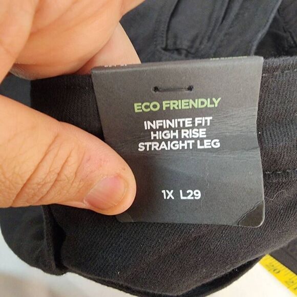 Silver Jeans Size 1XL Black Infinite Fit High Rise Straight Leg Women's Jeans L - Picture 6 of 9